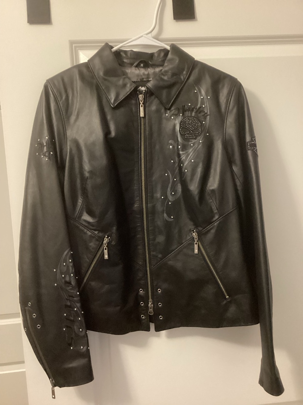 Harley-Davidson Medium WICKED Leather Jacket Swarovski Crystals SKULL 97123-09VW
